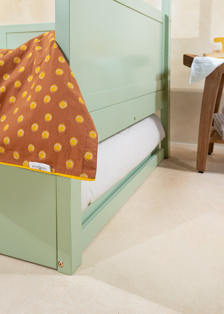 House bed with rails  & trundle bed - Seafoam