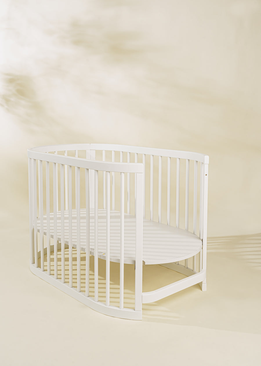 Oval Baby Crib  - WHITE